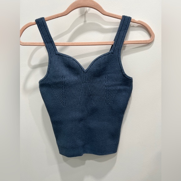 Abercrombie & Fitch Tops - Abercrombie and fitch Ribbed Tank size Medium Blue